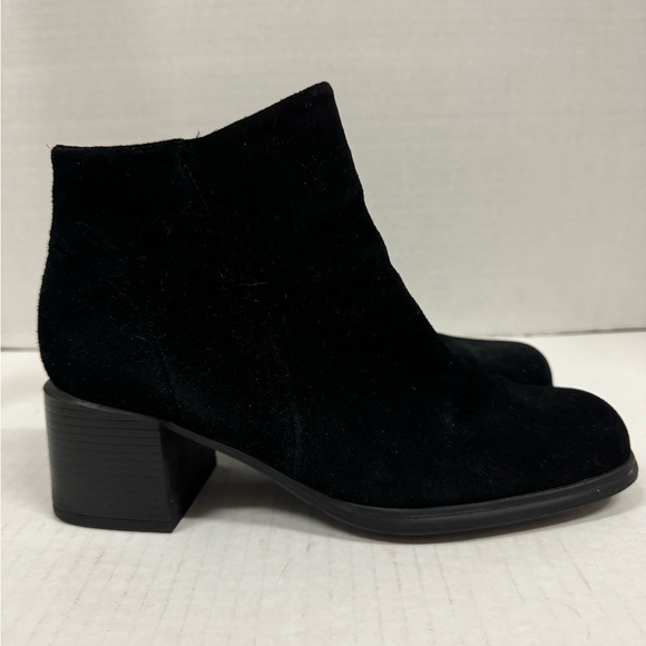 Women’s White Mountain 6” black ankle zip bootie new size 9 - Picture 4 of 8